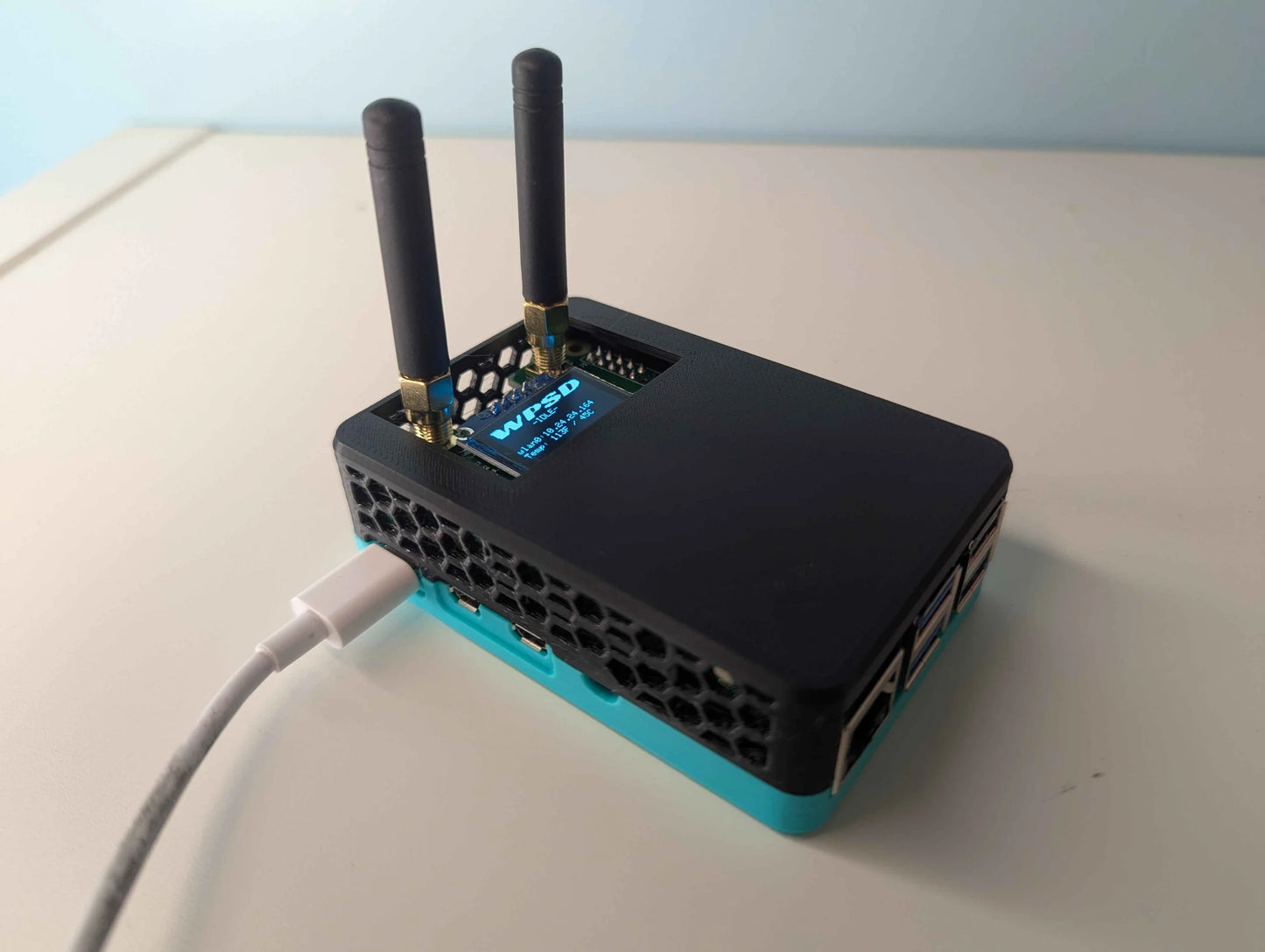 Hamspot 5 - DMR, YSF, DSTAR, P25, NXDN Duplex MMDVM Hotspot